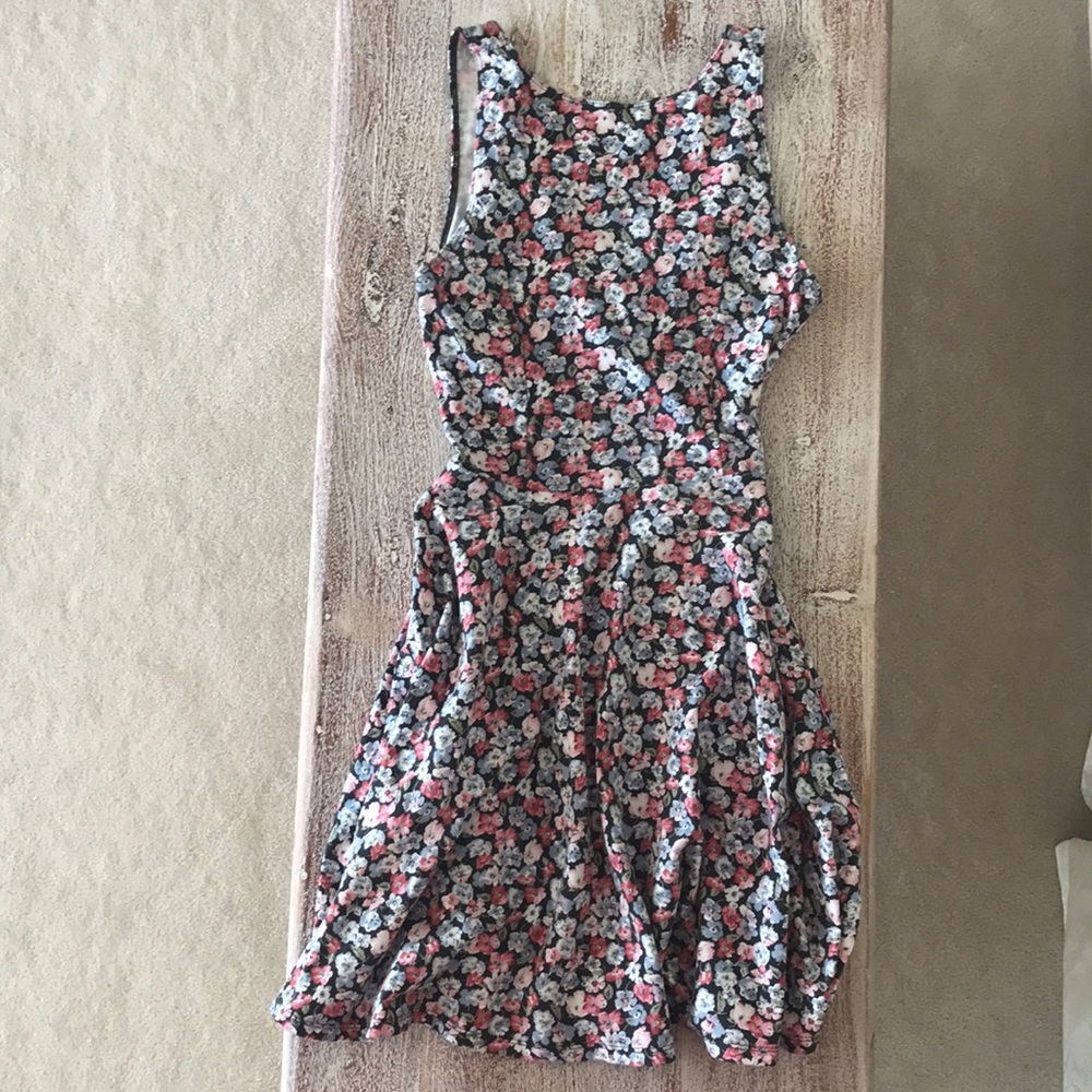 Floral hollister dress